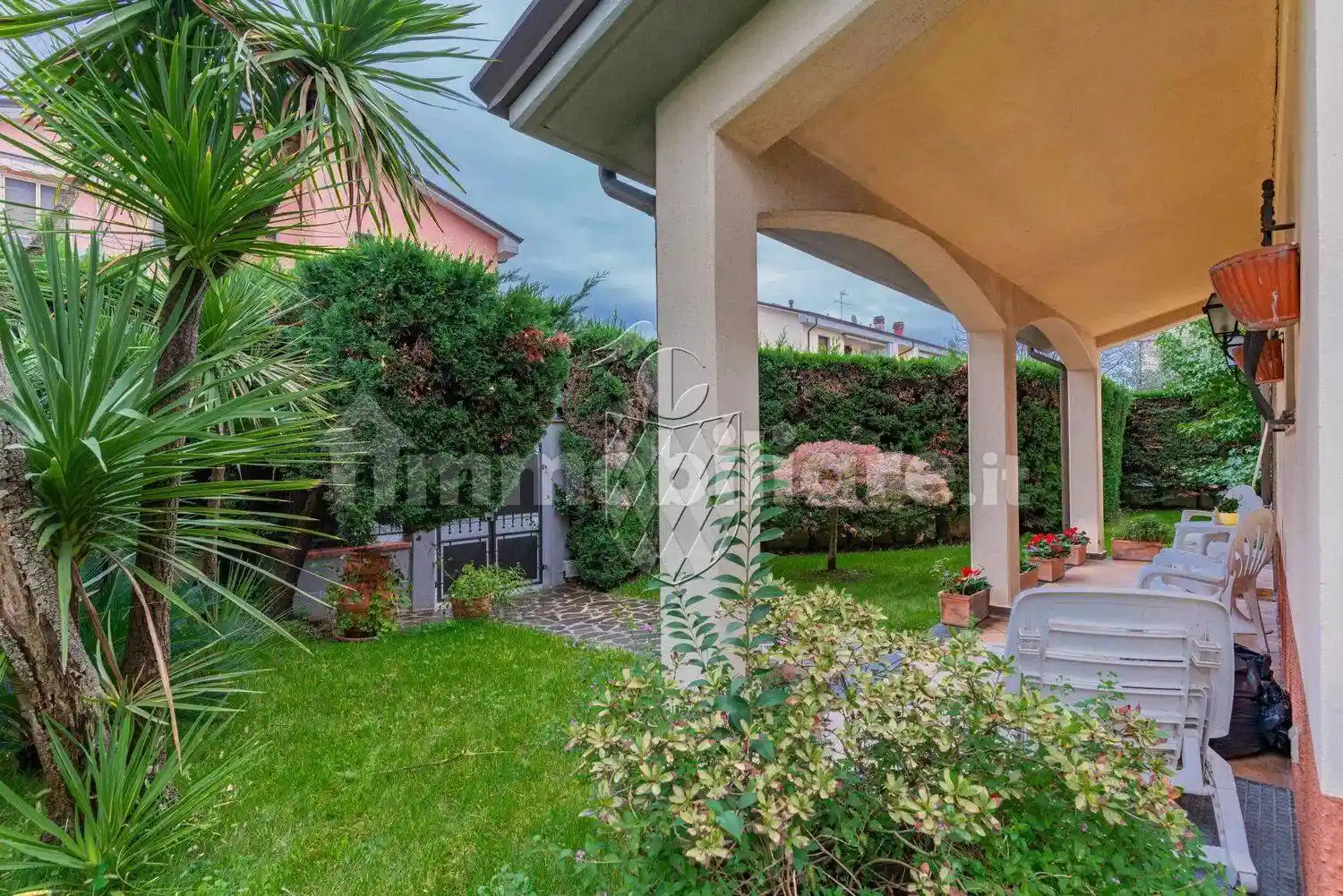 Villa in vendita a Sarzana