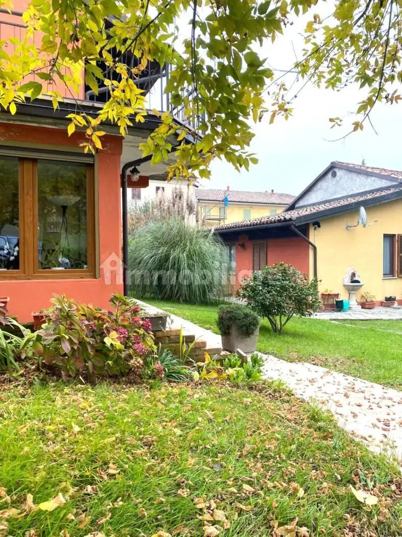 Villa in vendita a Serralunga di Crea
