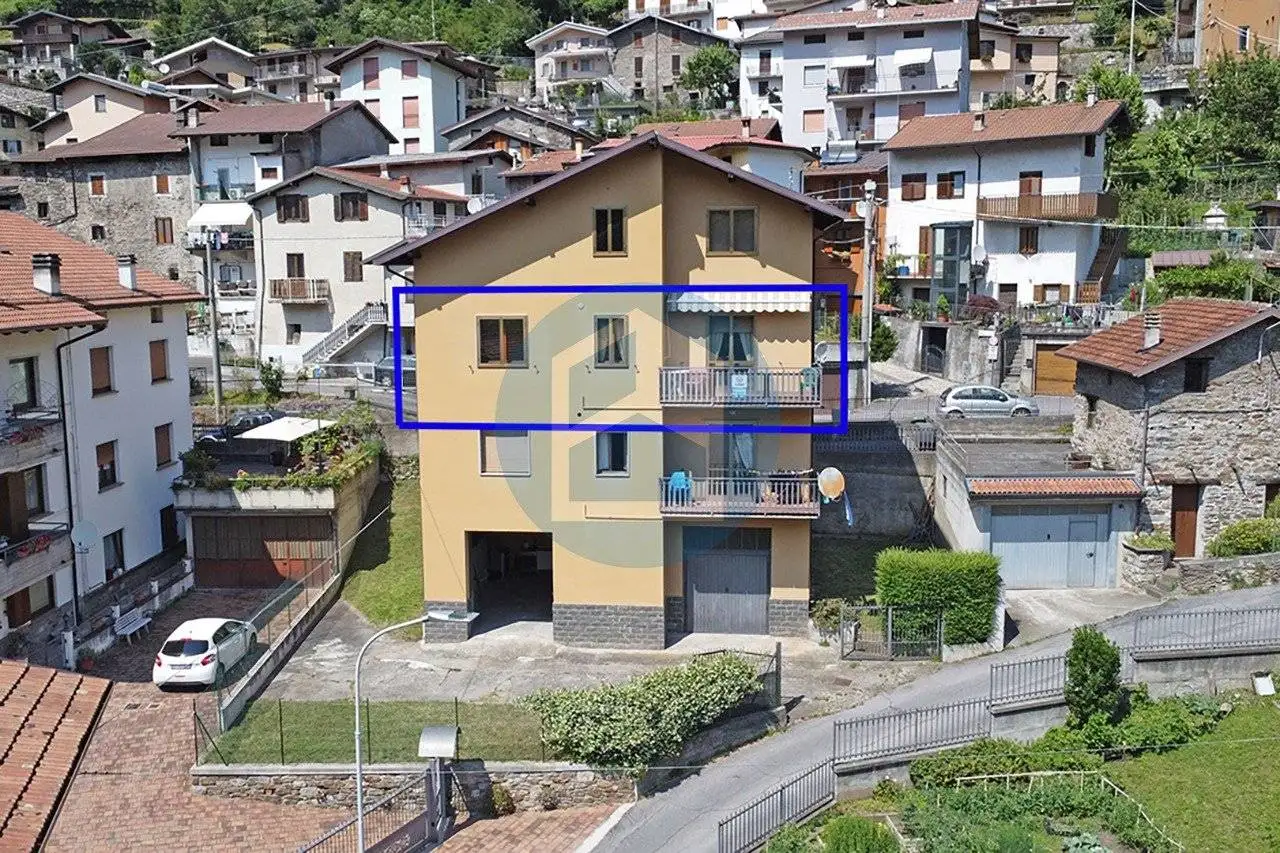 Appartamento in vendita a Berzo Demo