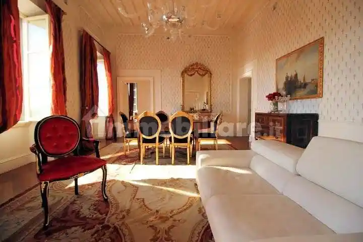 Appartamento in vendita a Pescia