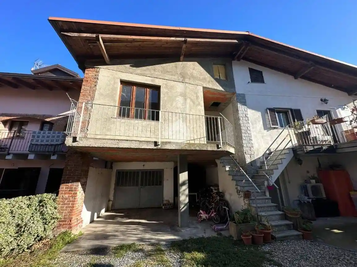 Casa indipendente in vendita a Giaveno
