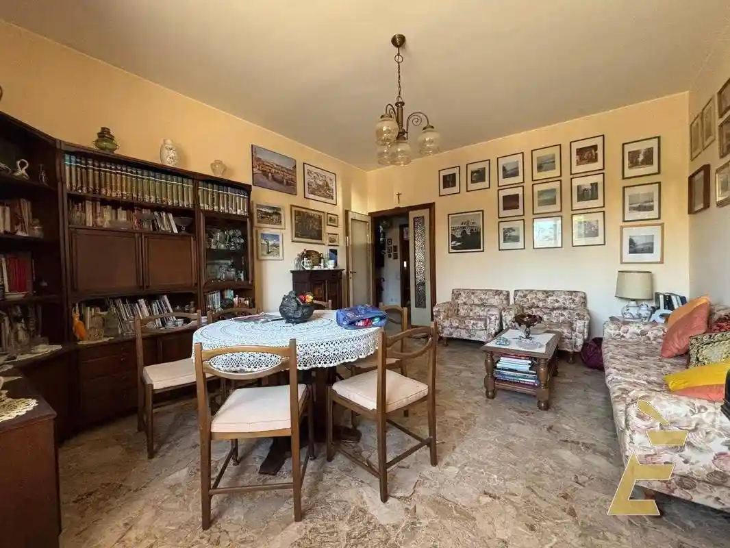 Appartamento in vendita a Pavia