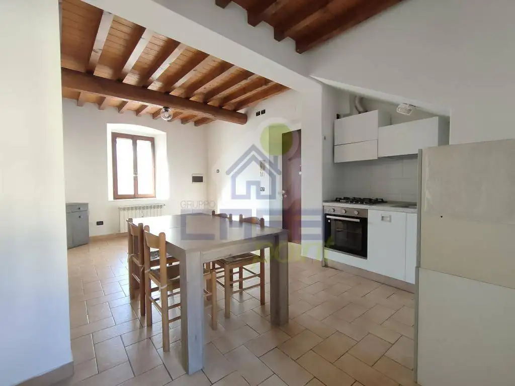 Appartamento in vendita a Piadena Drizzona