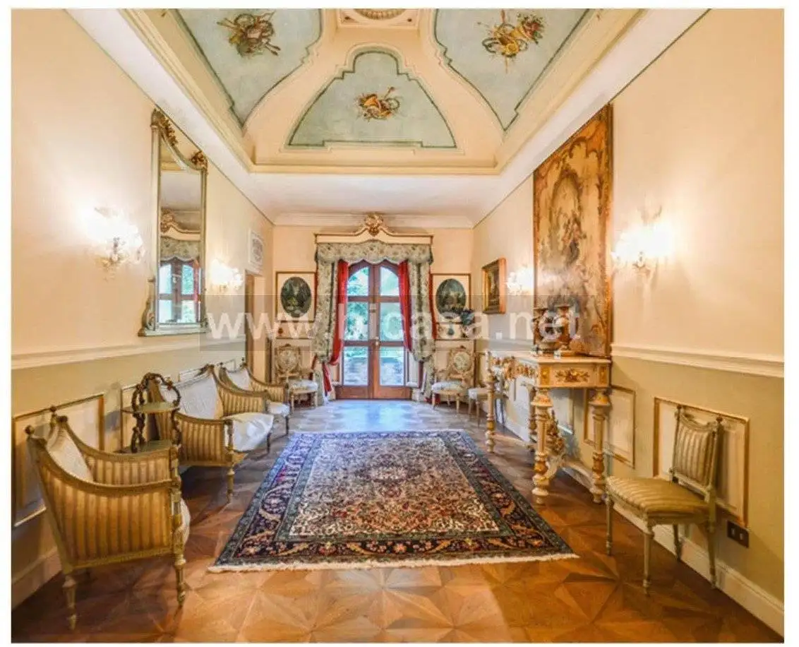 Villa in vendita a Pesaro