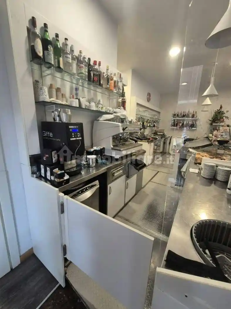 Palazzo - Edificio in vendita a Grottammare