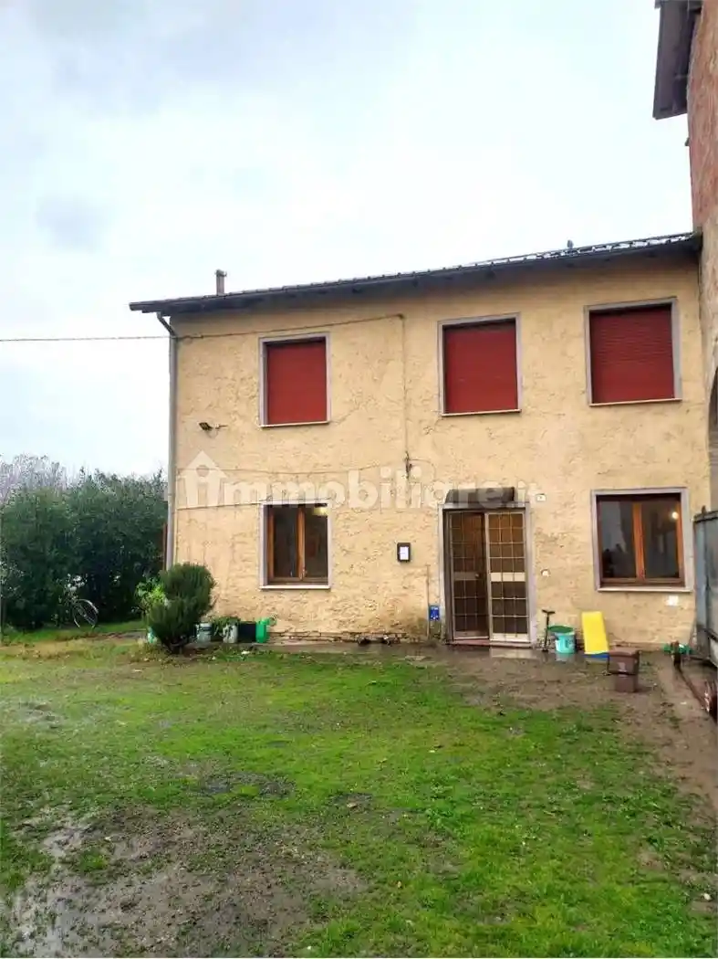 Casa indipendente in vendita a Correggio