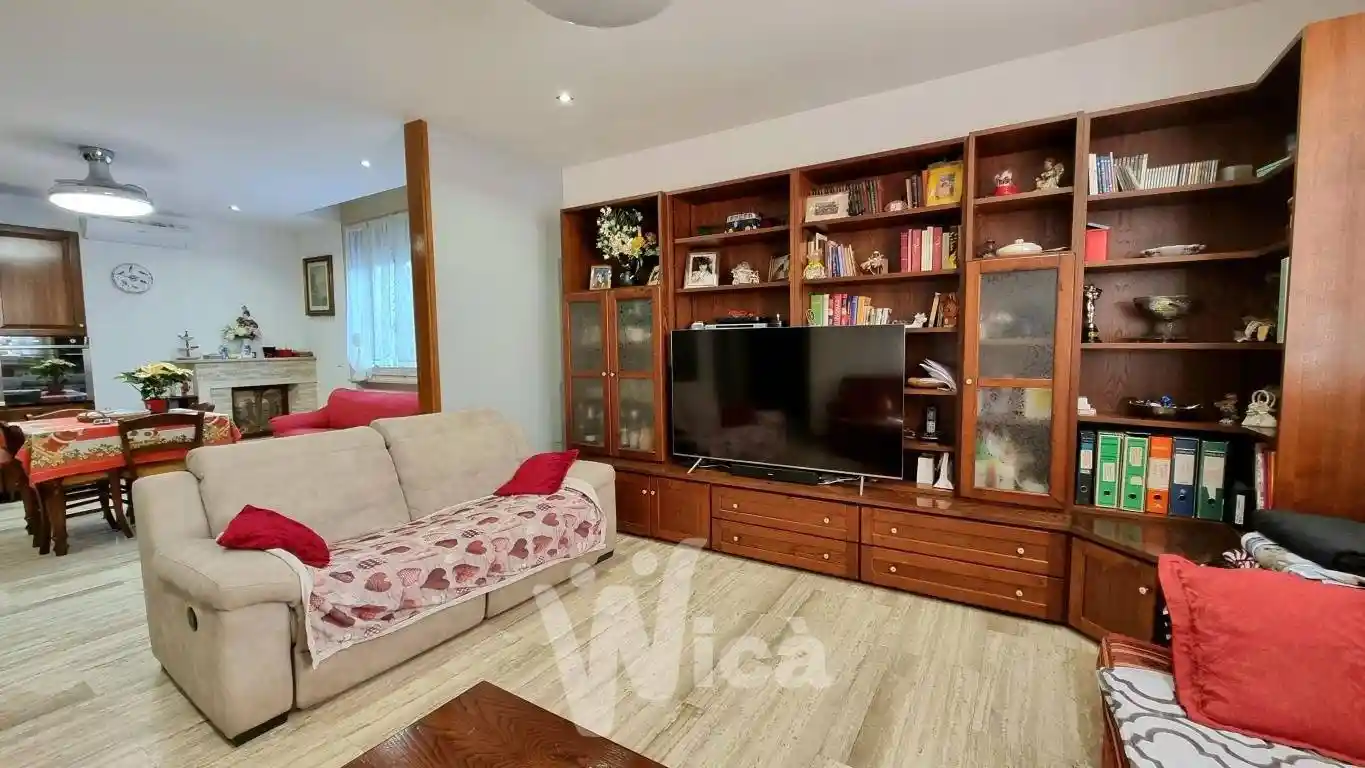 Casa indipendente in vendita a Ravenna