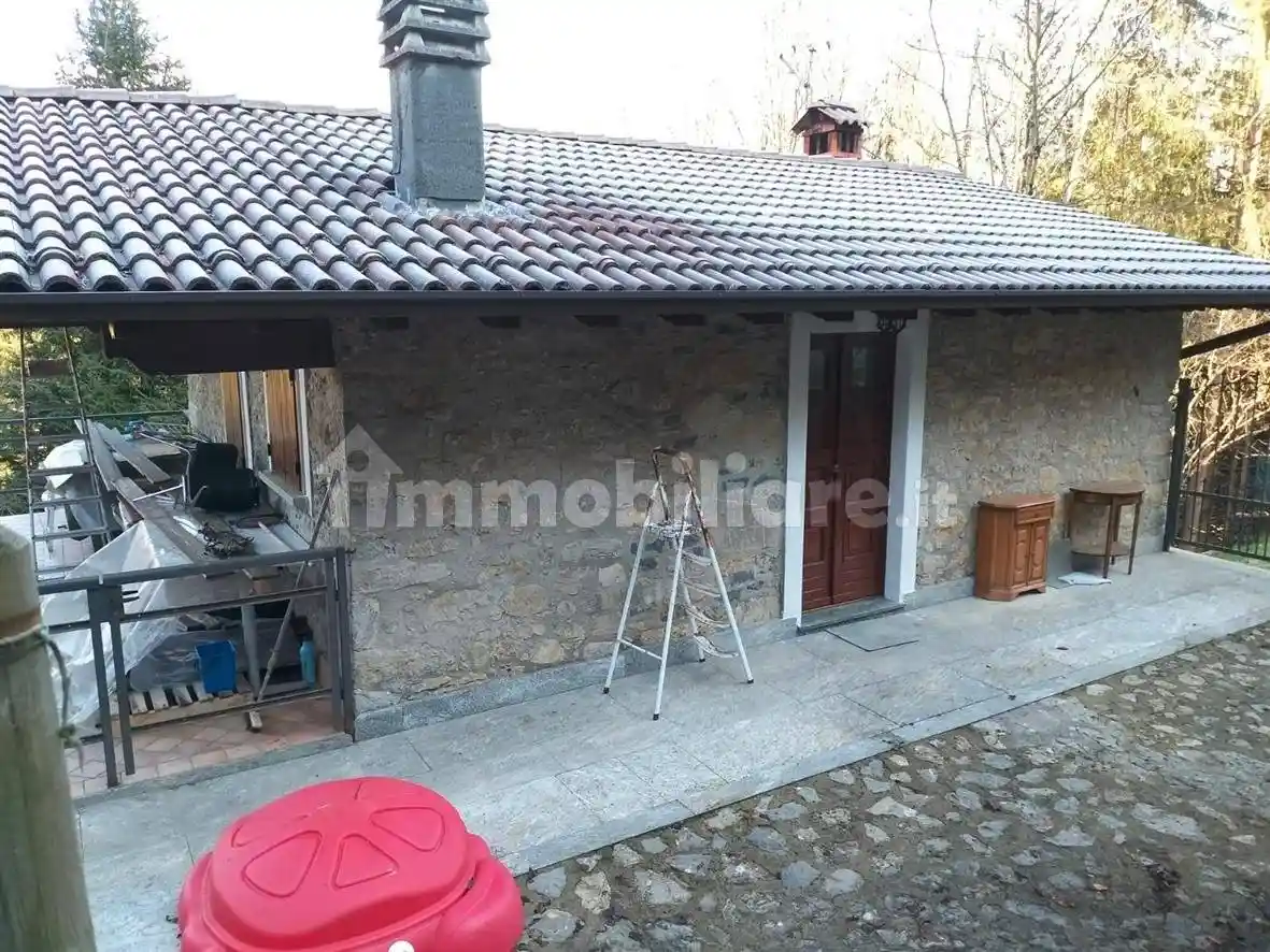 Villa in vendita a Oltre il Colle