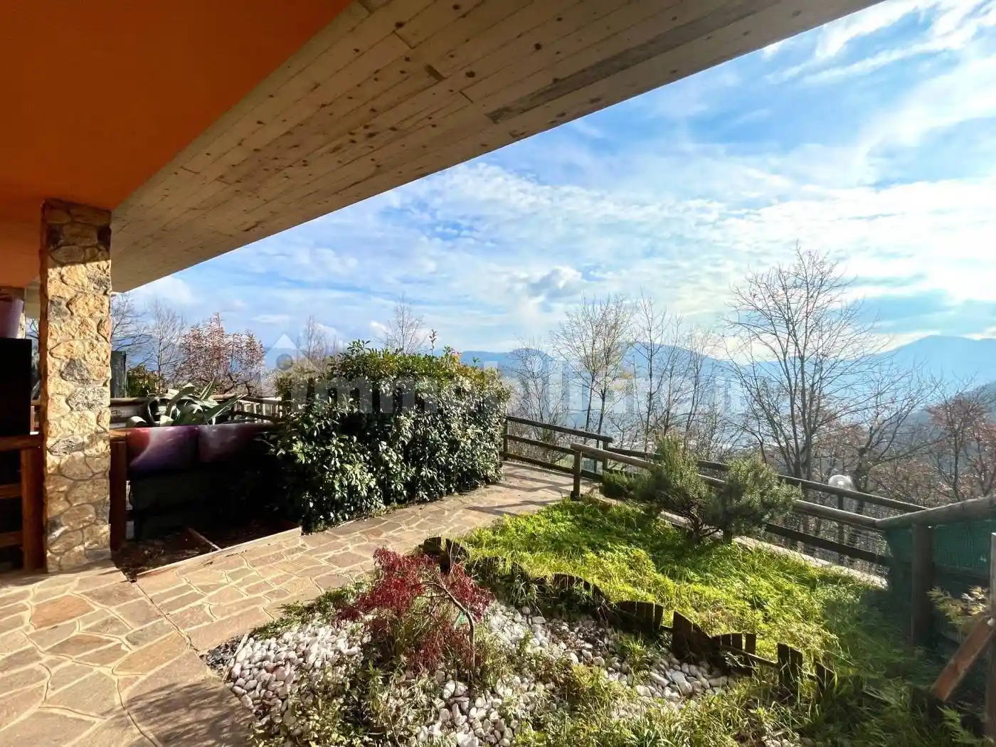 Appartamento in vendita a Gazzaniga