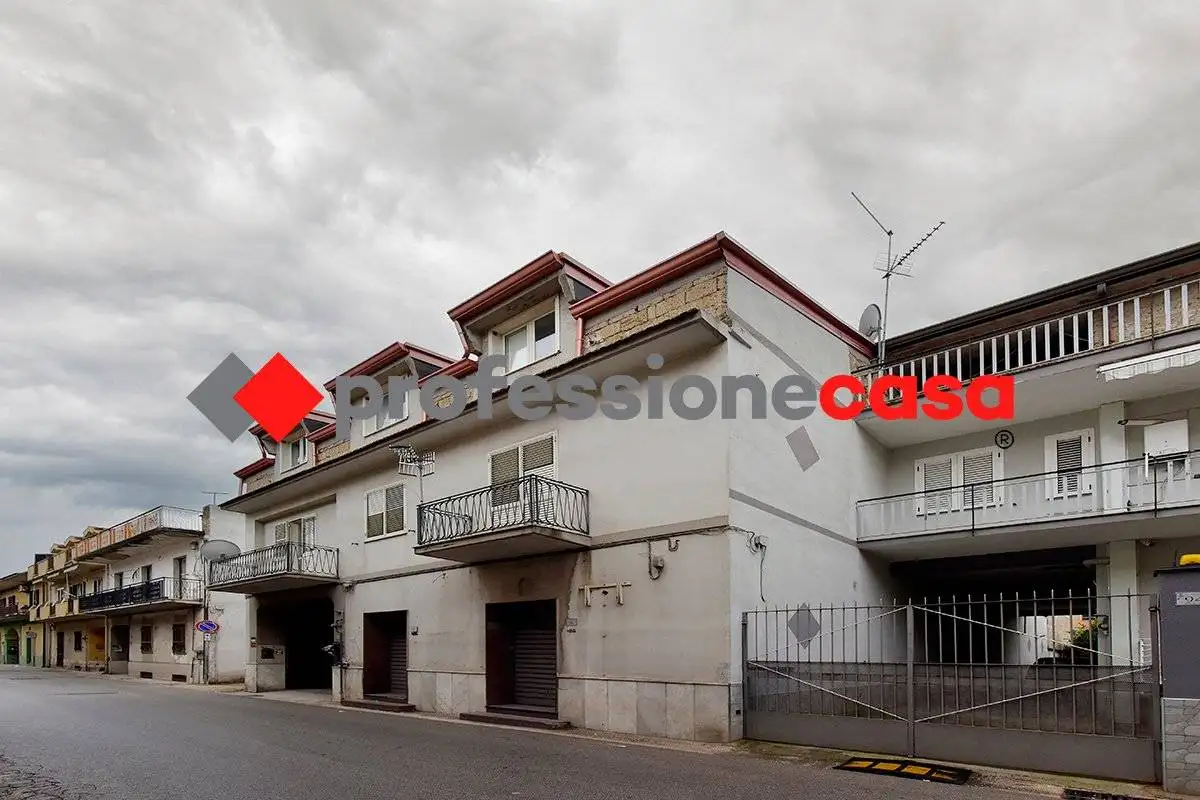 Casa indipendente in vendita a San Nicola la Strada