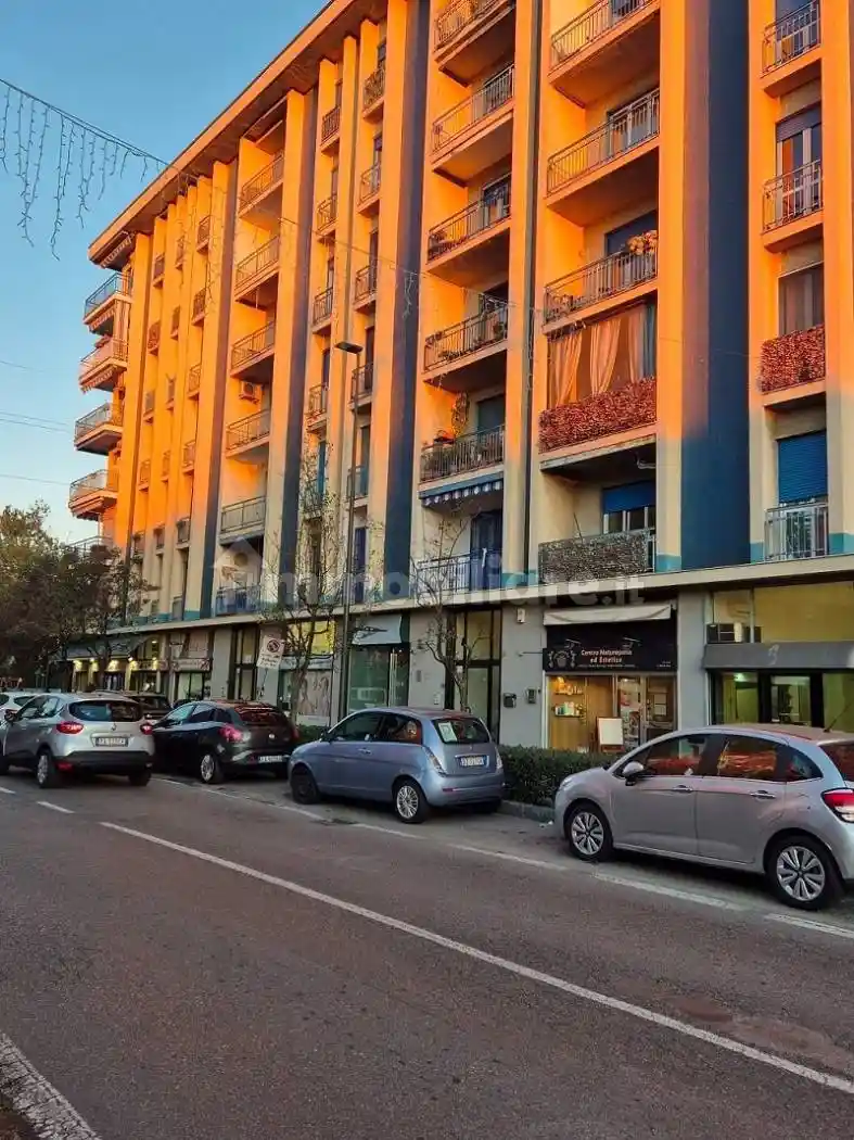 Appartamento in vendita a Cologno Monzese