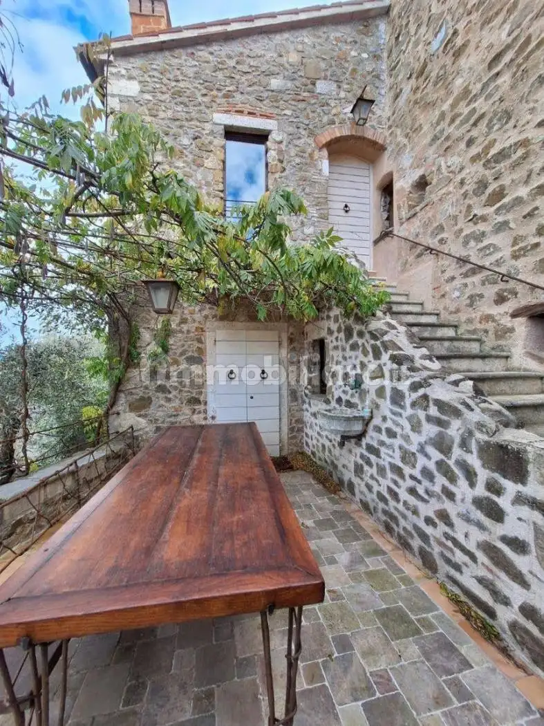 Villa in affitto a Manciano