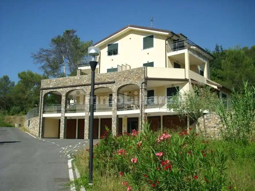 Appartamento in vendita a Villanova d'Albenga