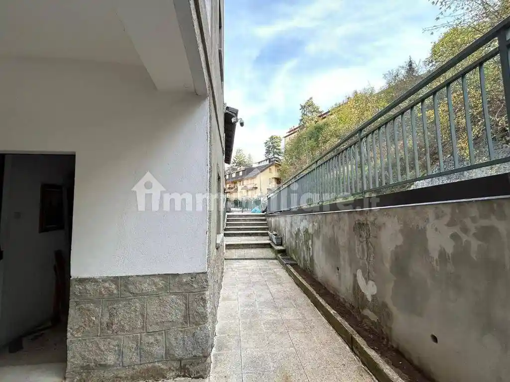 Appartamento via 1 Maggio 25, Camigliatello Silano, Spezzano della Sila - foto 2