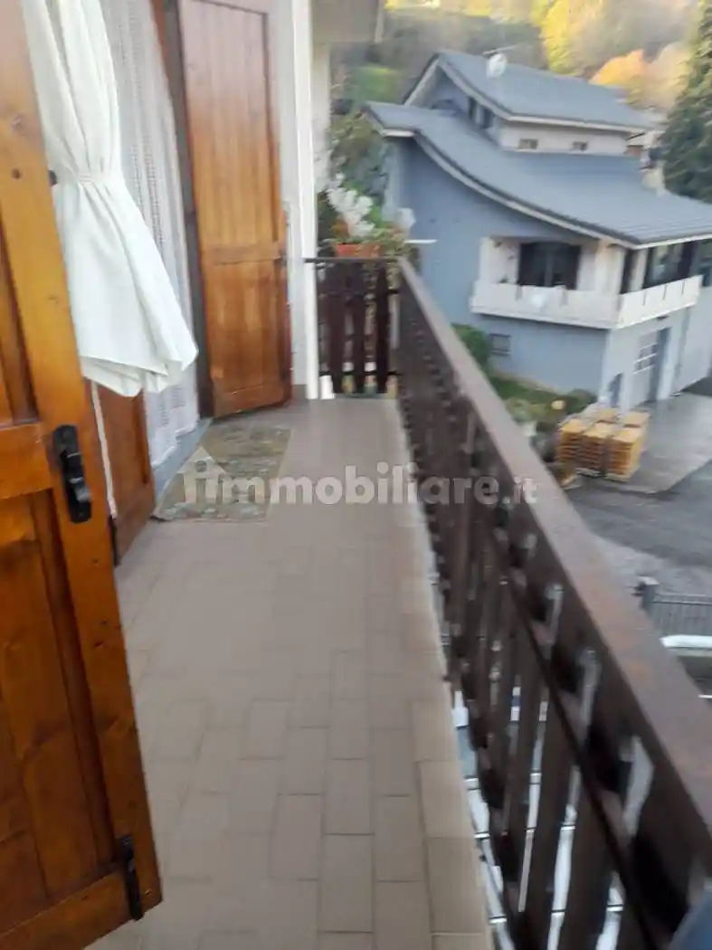 Palazzo - Edificio in vendita a Taleggio