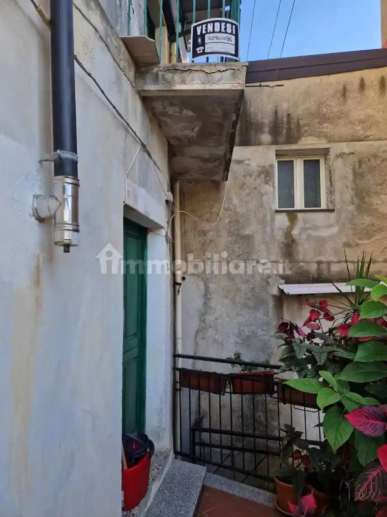 Trilocale via San Giovanni 18, Centro, Acquappesa - foto 3