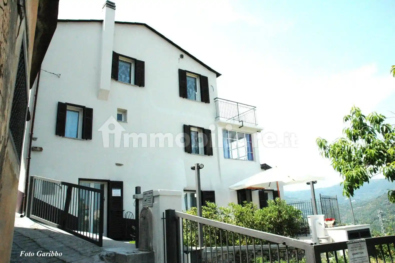 Appartamento in vendita a Dolcedo