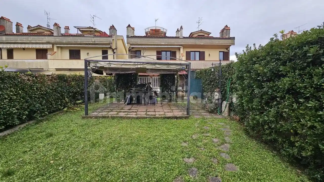 Casa indipendente in vendita a Pontassieve