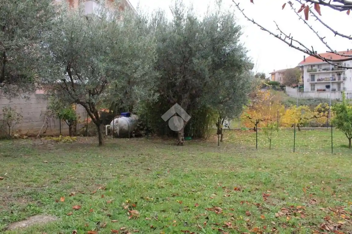 Villa unifamiliare viale della Resistenza 85, Centro, Rovito - foto 3