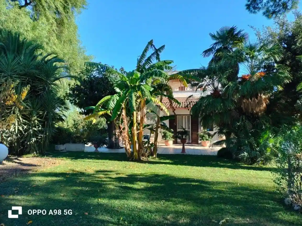 Casa indipendente in vendita a Castellaneta