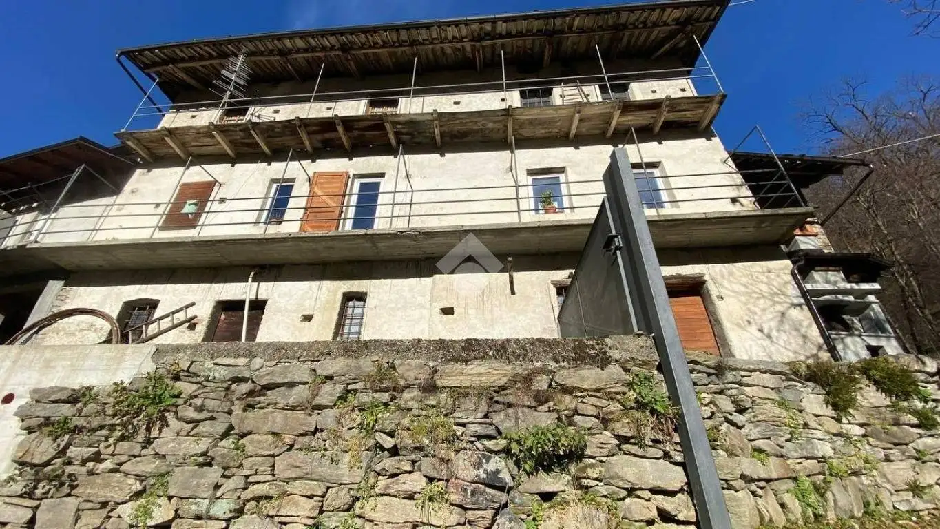 Casa indipendente in vendita a Brossasco