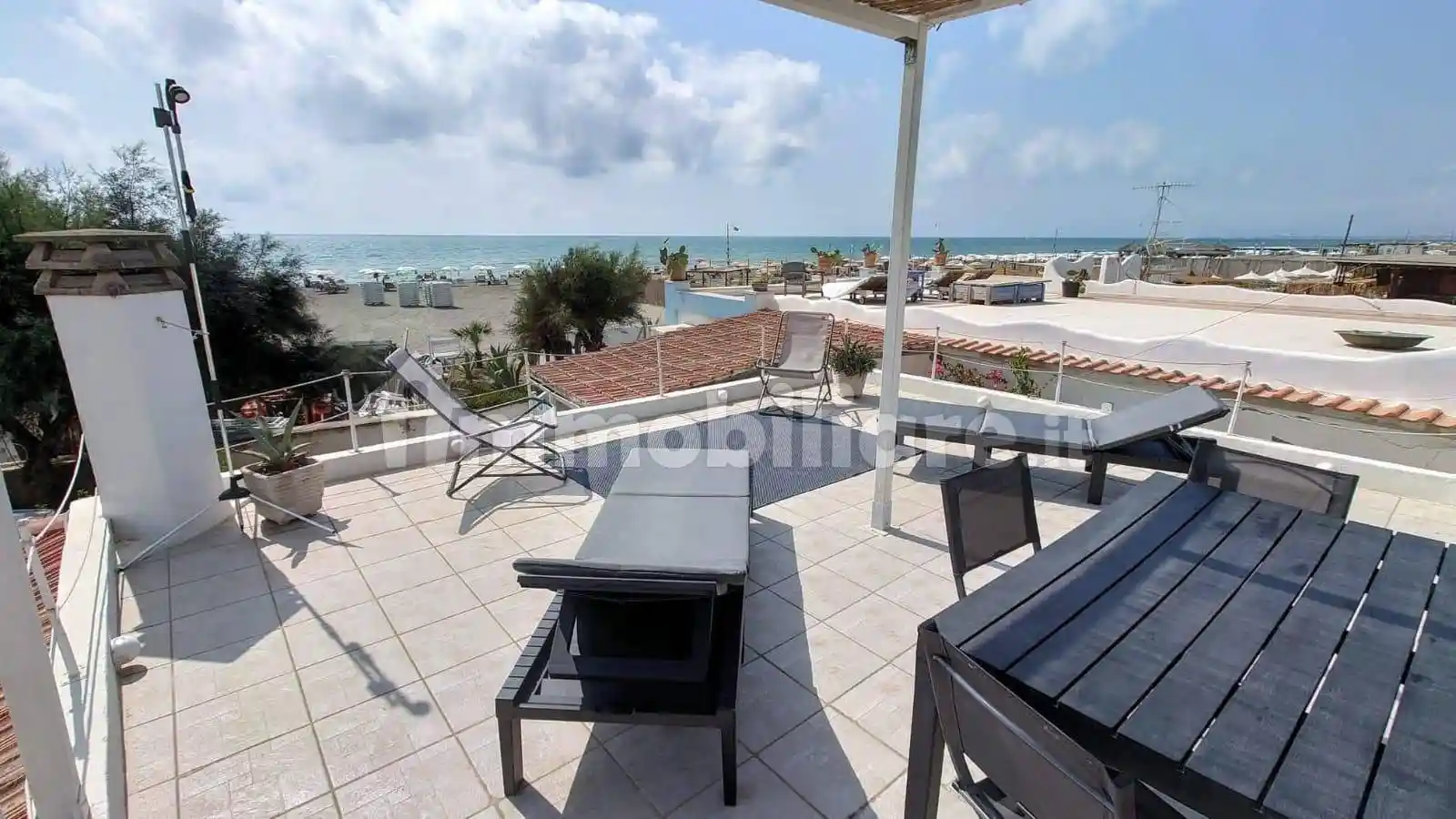 Villa in affitto a Fiumicino