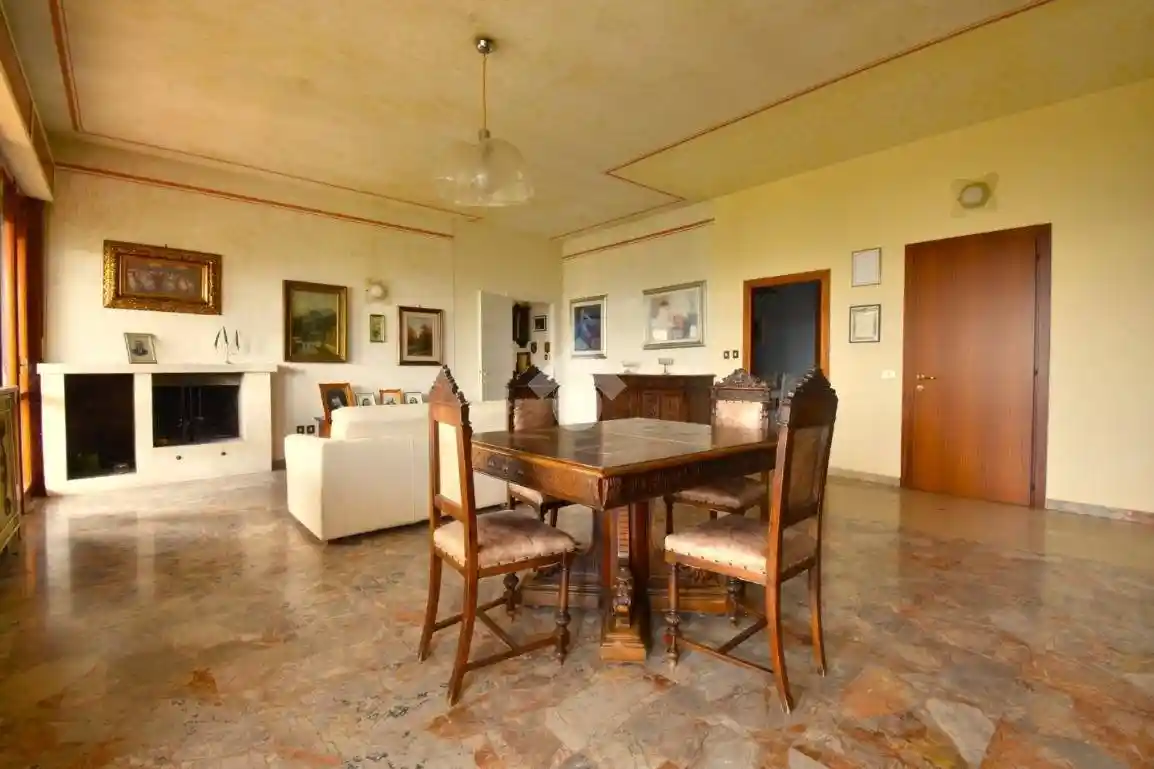 Villa in vendita a Coriano