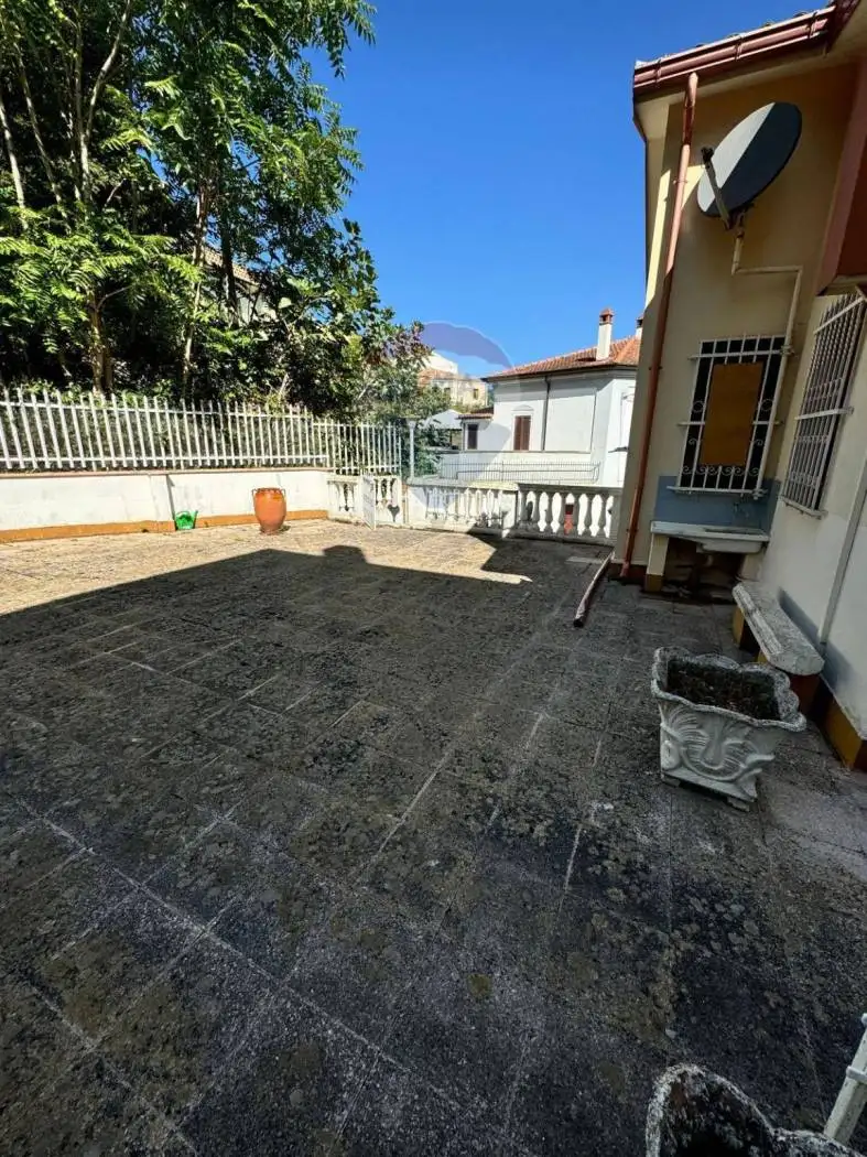 Casa indipendente in vendita a San Demetrio Corone