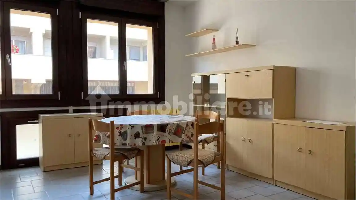 Appartamento in vendita a Azzate