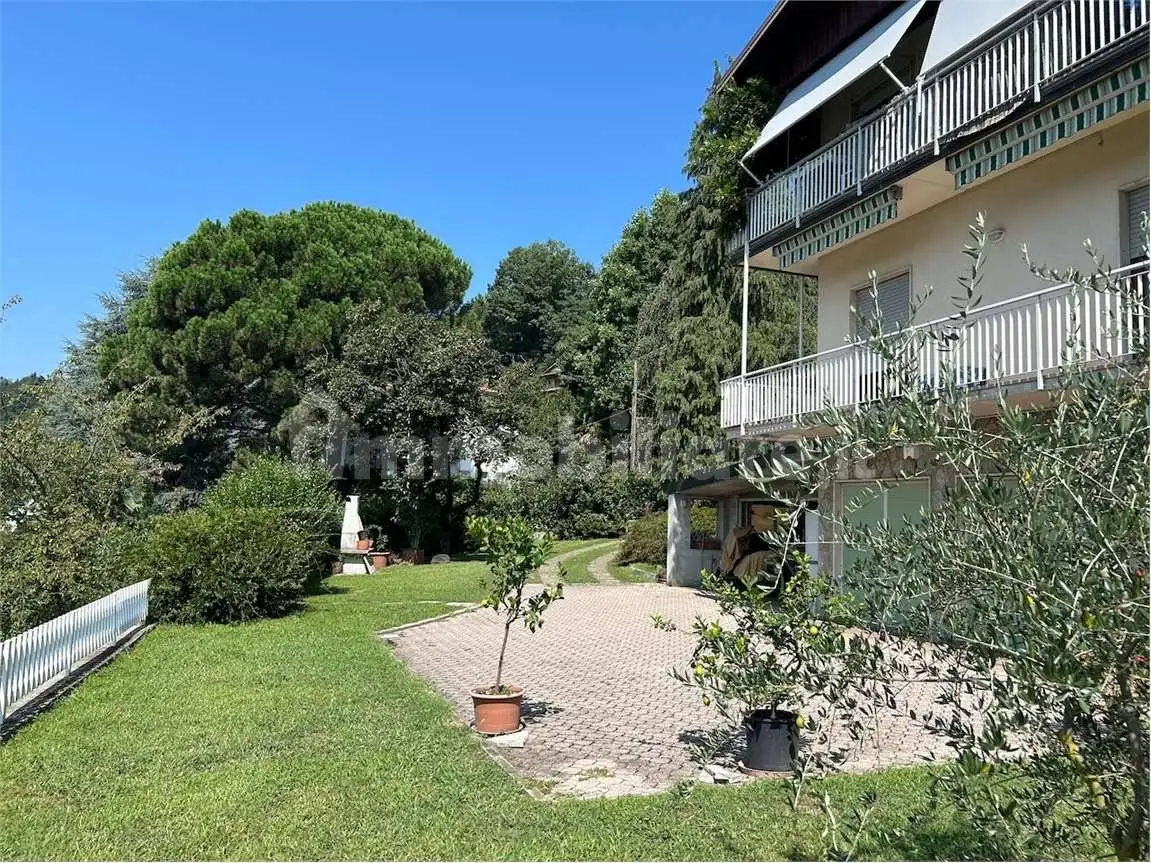 Villa unifamiliare via Monterosa, 15, Centro, Casciago - foto 4