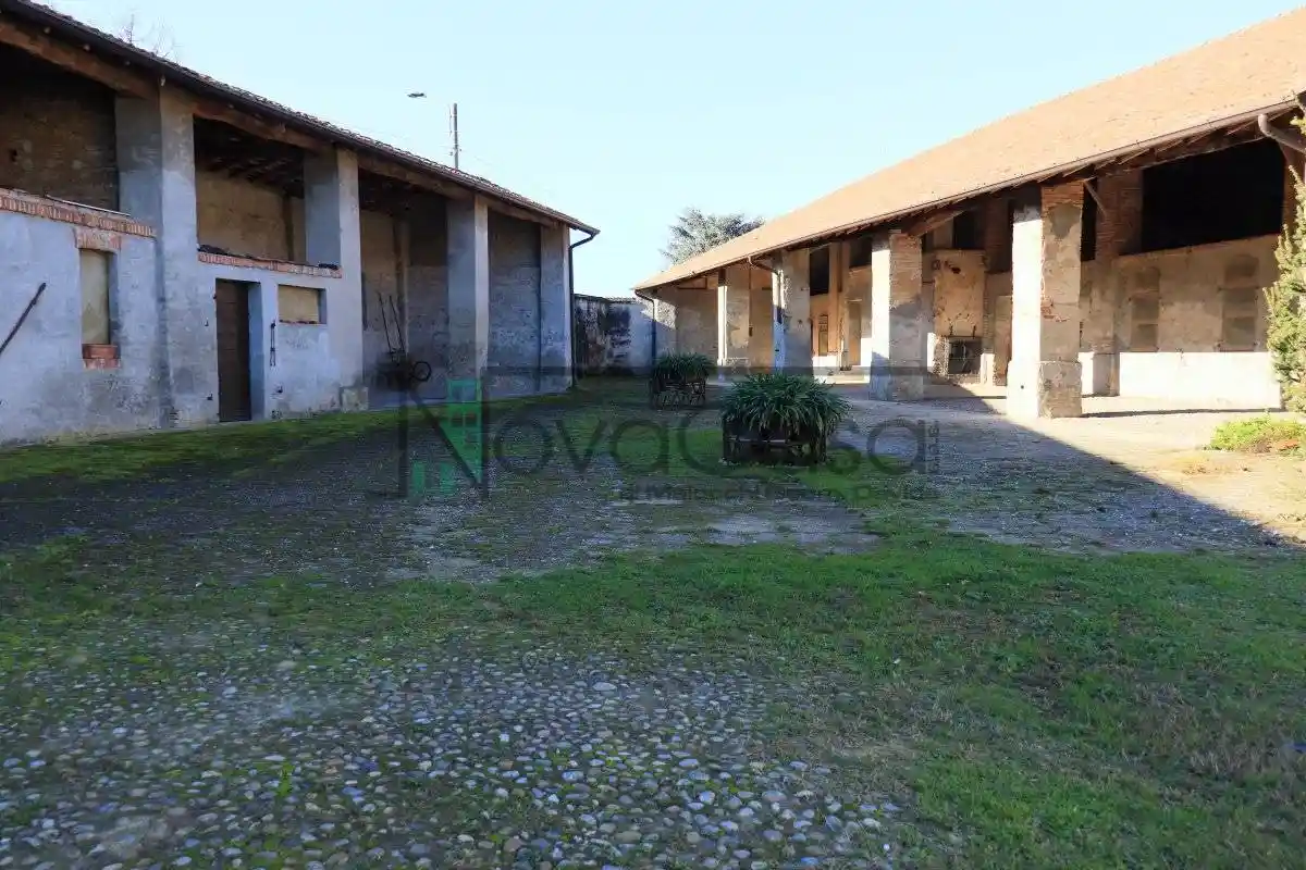 Palazzo - Edificio in Vendita - foto 4