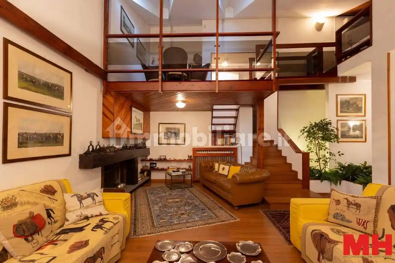 Villa in vendita a Trezzano sul Naviglio