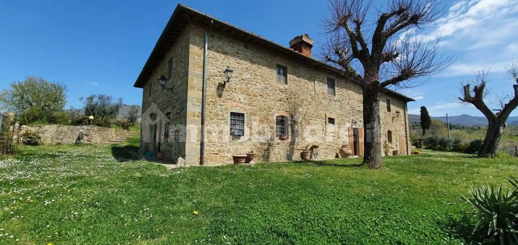 Rustico - Casale in vendita a Reggello