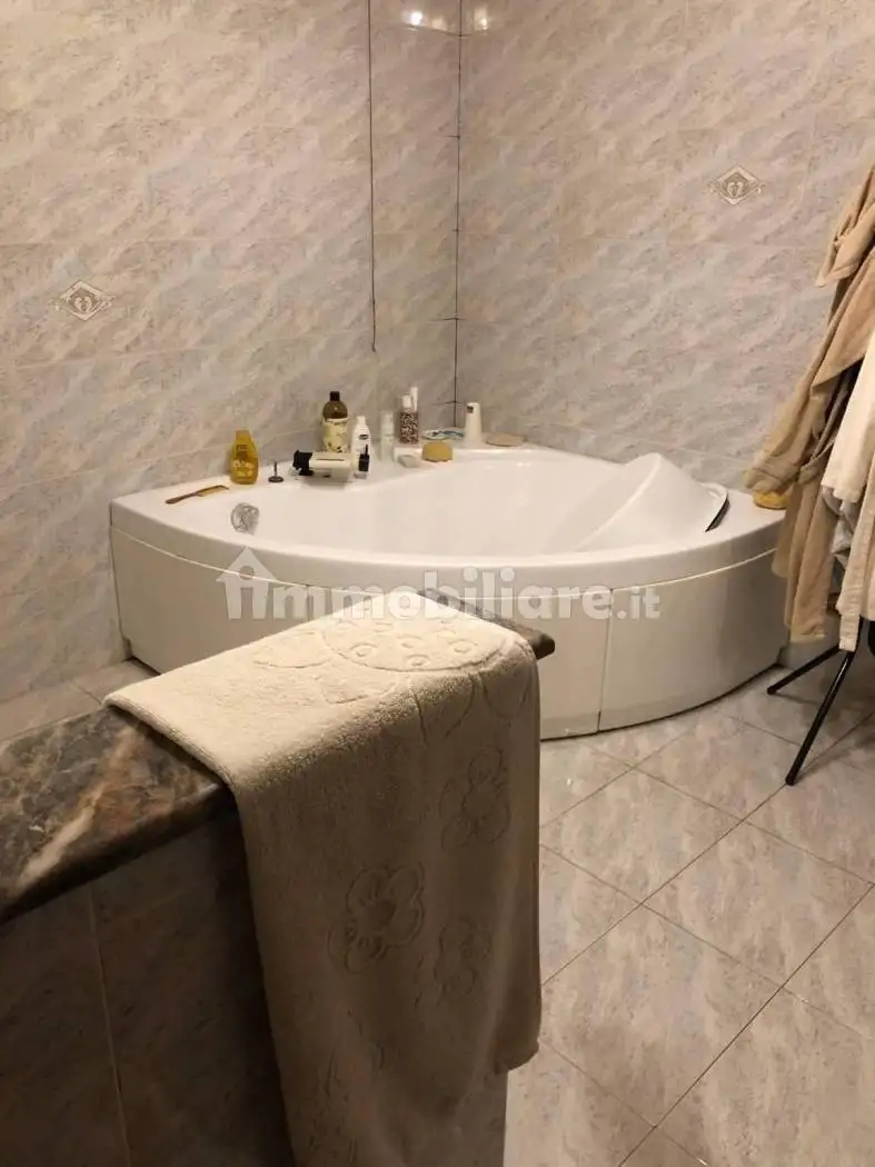 Villa in vendita a Arezzo