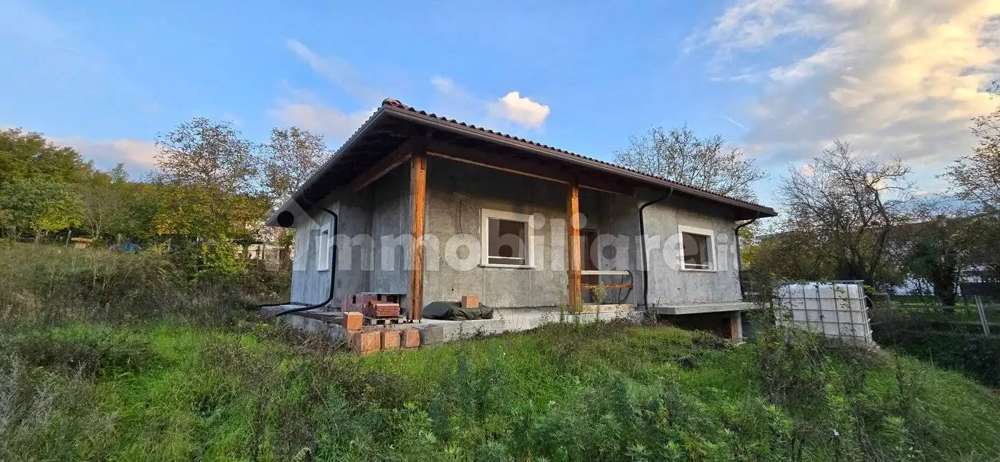 Villa in vendita a L'Aquila