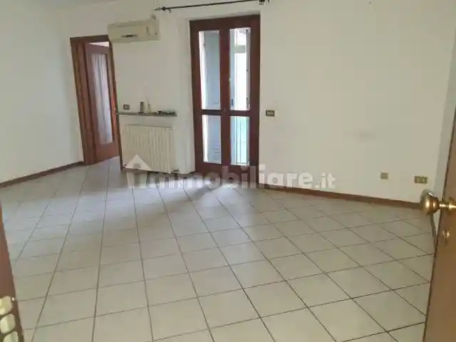 Appartamento in vendita a Borgonovo Val Tidone