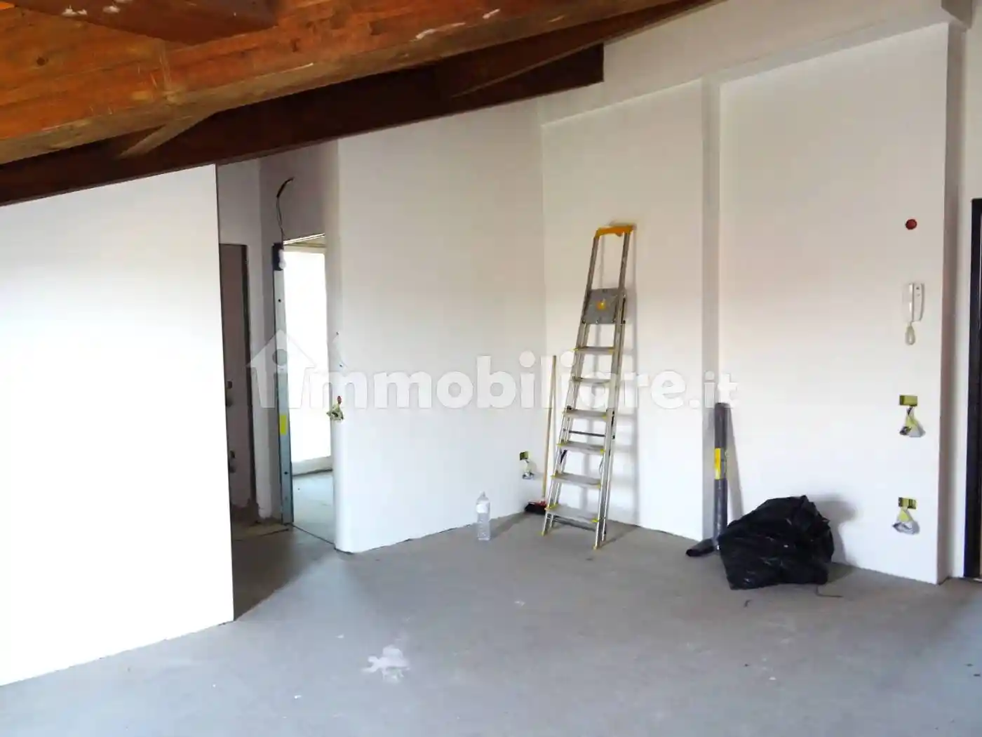 Appartamento in vendita a Trecastelli