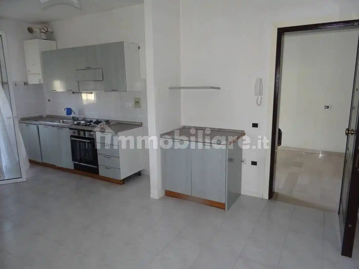 Bilocale buono stato, piano rialzato, Metaurilia - Tombaccia, Fano - foto 3