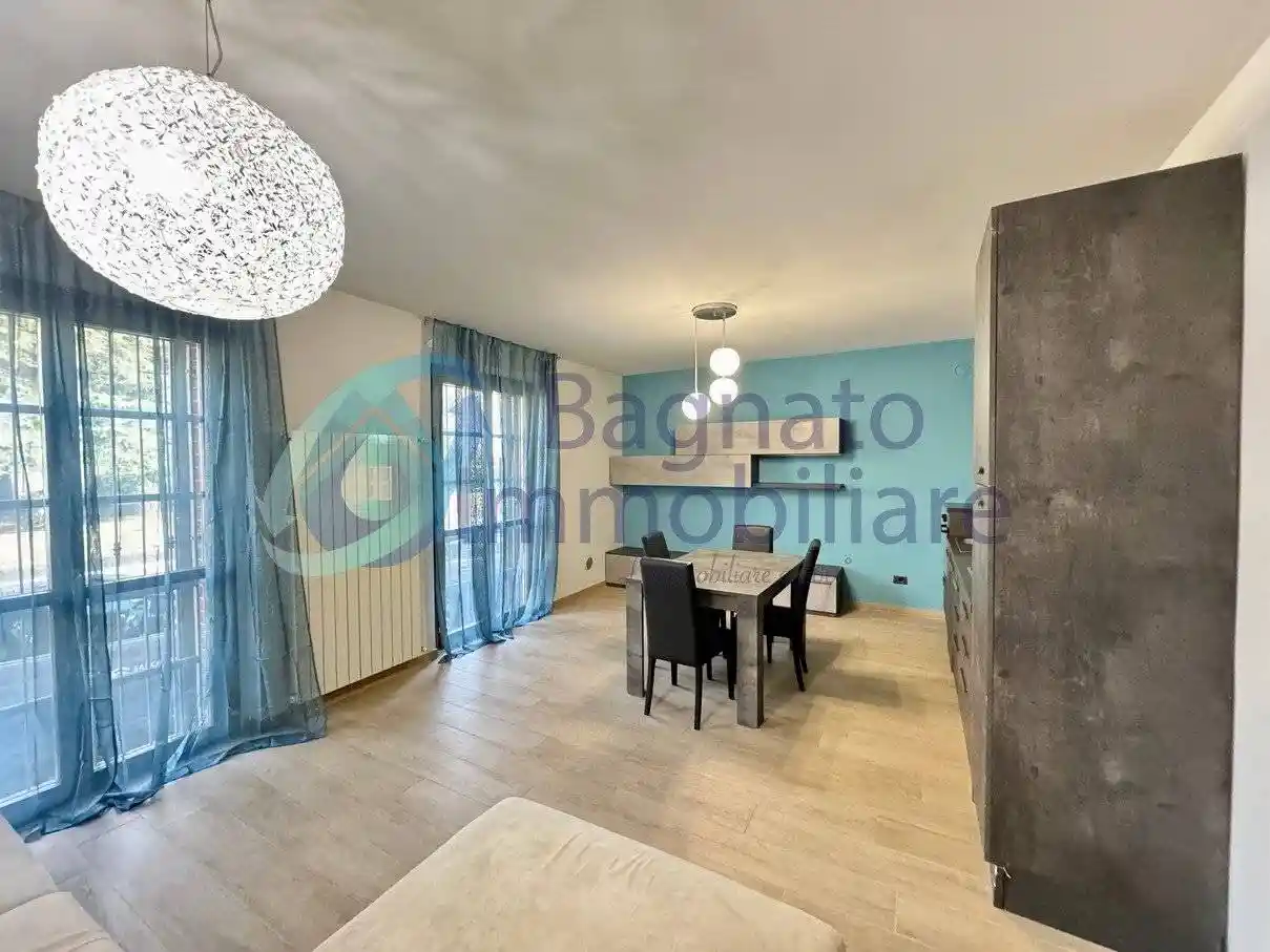 Appartamento in affitto a Novara