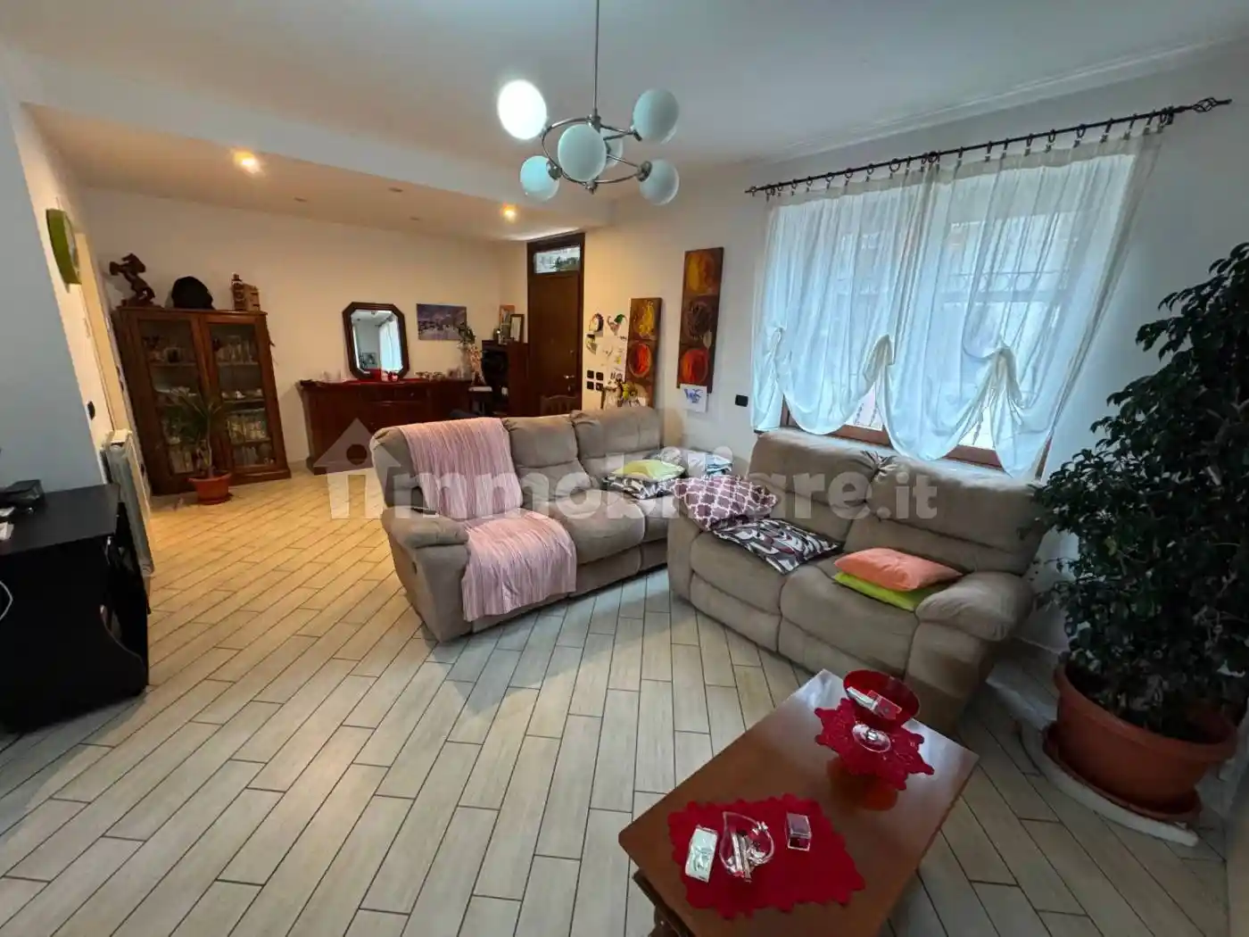 Villa in vendita a Turate