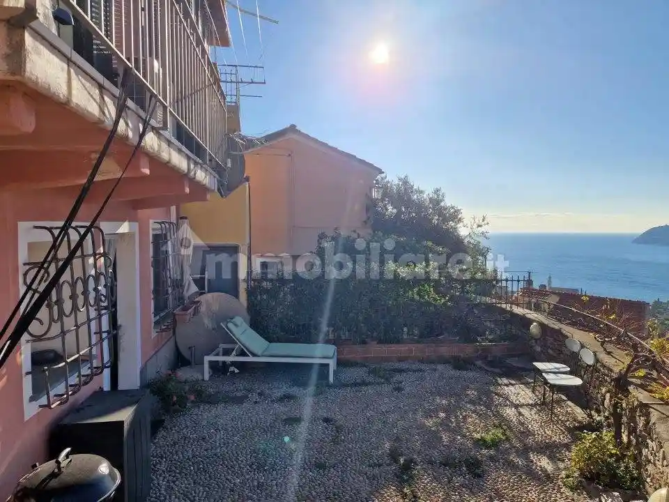 Terratetto plurifamiliare via Airaldi 15, Via Solva, Santa Croce, Alassio - foto 2