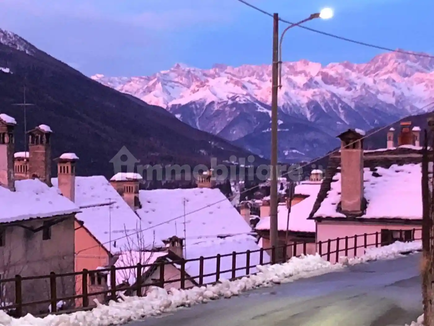 Appartamento in vendita a Craveggia