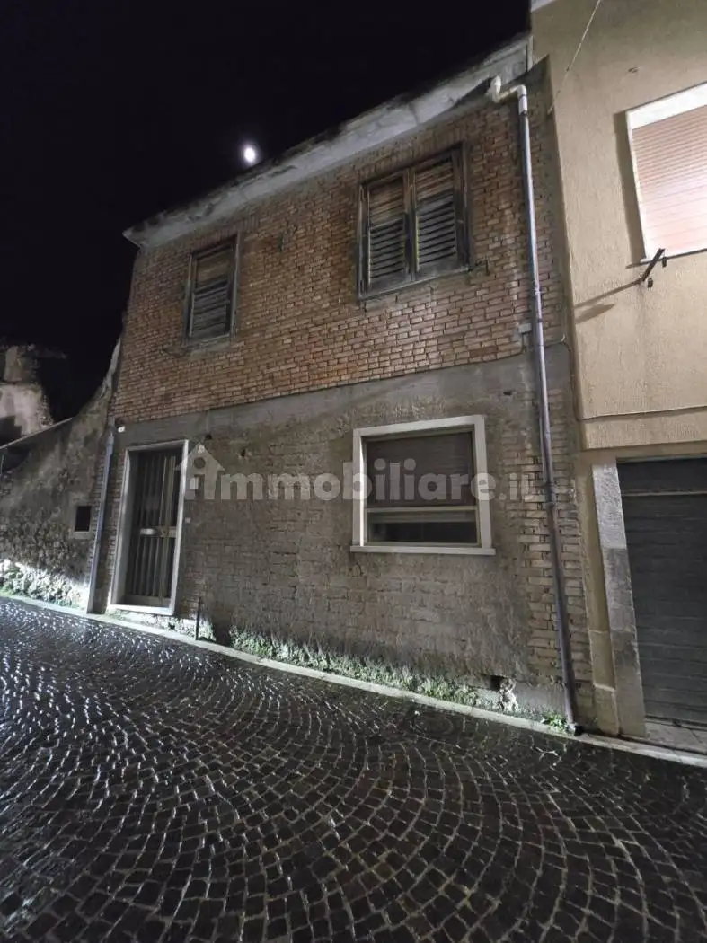 Casa indipendente in vendita a Lapio