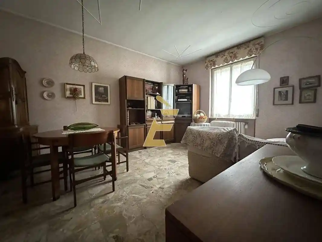 Appartamento in vendita a Pavia