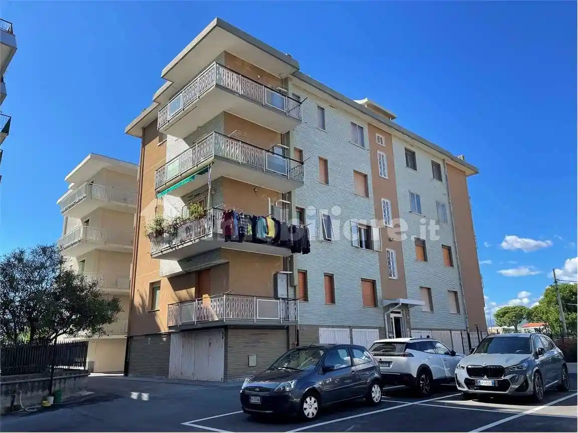 Appartamento in vendita a Ceriale