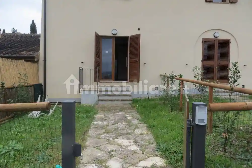 Casa indipendente in vendita a Asciano