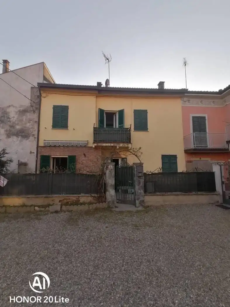 Rustico - Casale in vendita a Frugarolo