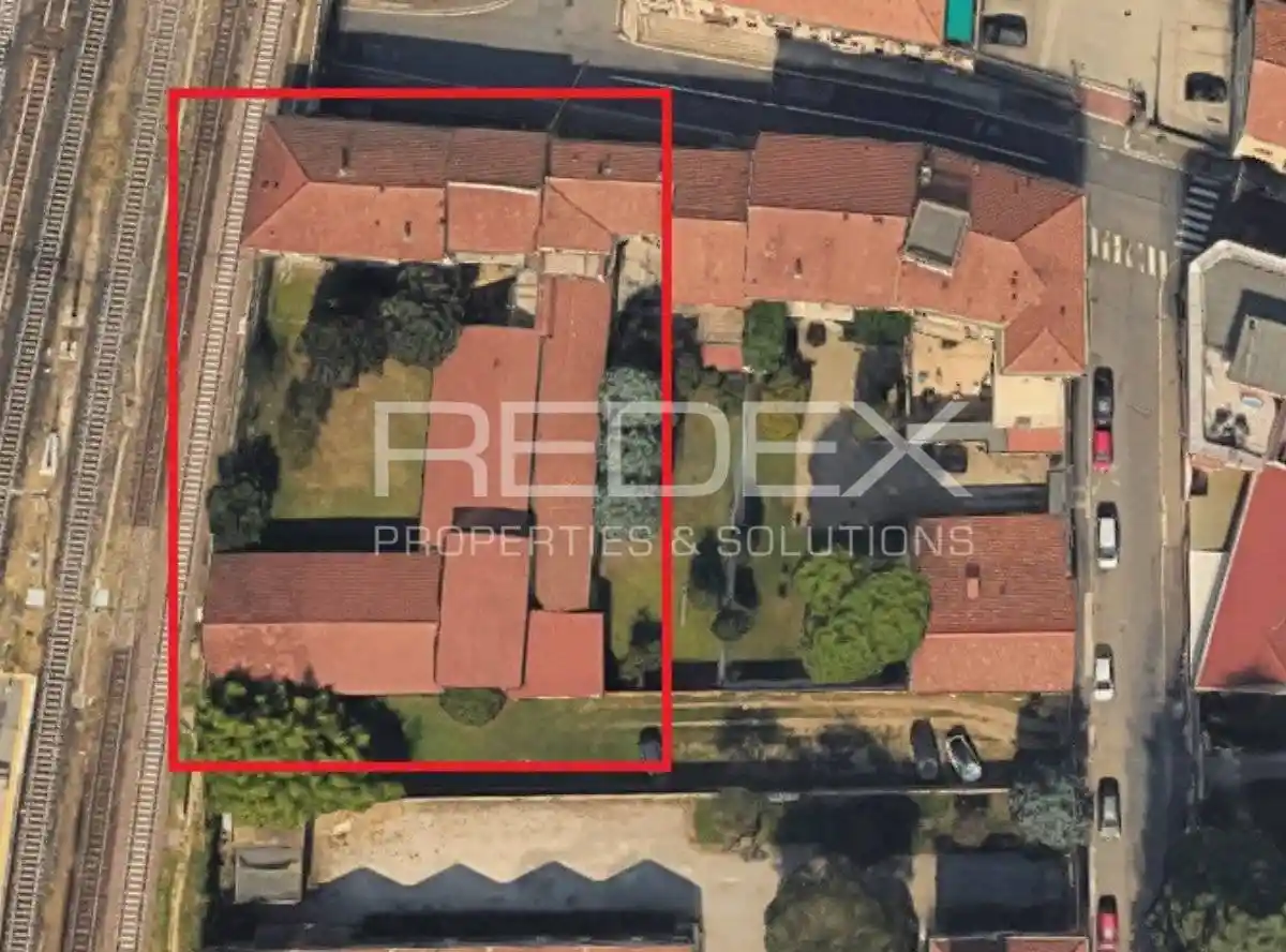 Palazzo - Edificio in vendita a Gallarate