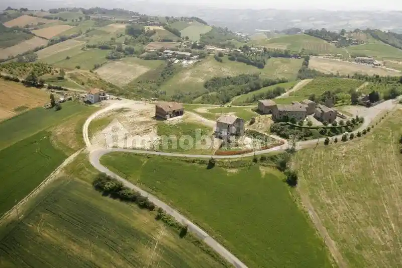Rustico - Casale in vendita a Castelvetro di Modena