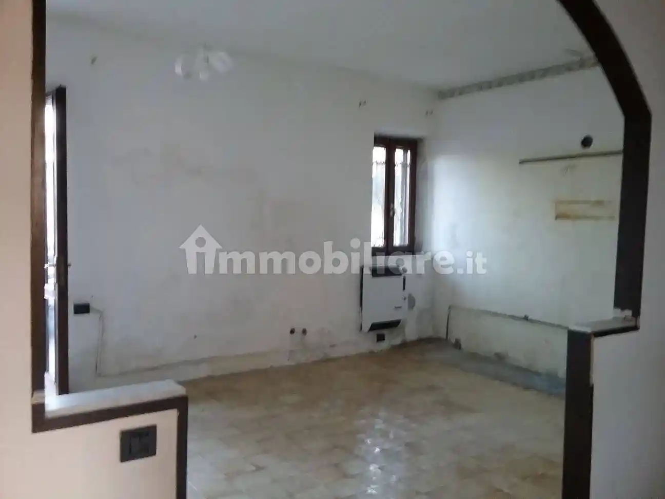 Appartamento in vendita a Parona